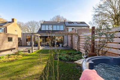 Woning Julianalaan 82 Zuidlaren