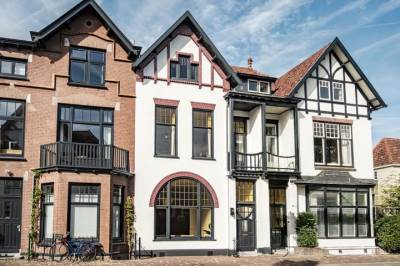 Woning Eerste Emmastraat 10 Haarlem