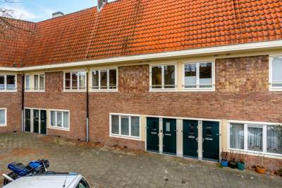 Woning Coöperatiehof 151 Amsterdam