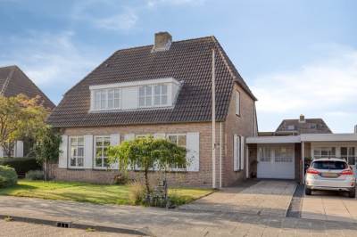 Woning Cees van Gendlaan 7 Willemstad