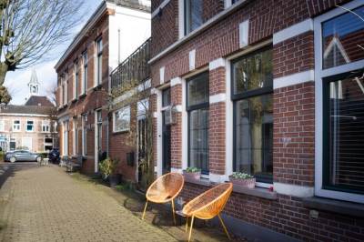 Woning Emmastraat 1 Weesp