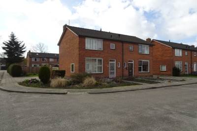 Woning Burgemeester Kosterstraat 32 Winkel