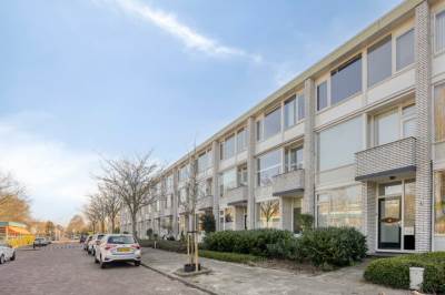 Woning van Ruysdaellaan 32 Leidschendam