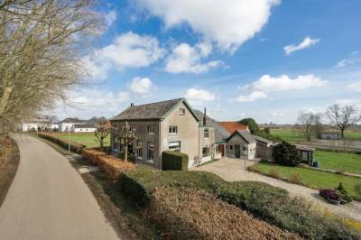 Woning Kerkstraat 12 Zoelen