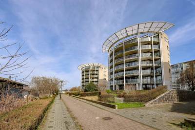 Woning Omval 94 Amsterdam