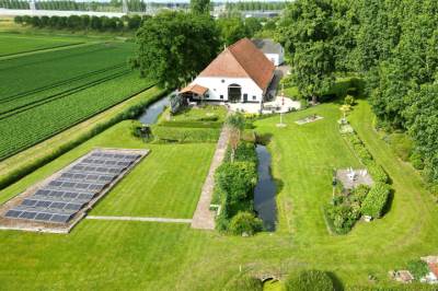 Woning Bredaschedijk 2 Zevenbergschen Hoek (Gem. Moerdijk)
