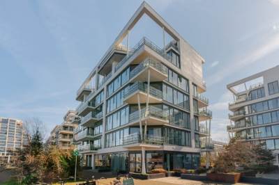 Woning Zeeburgerkade 1210 Amsterdam