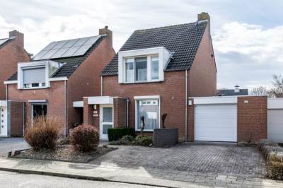 Woning De Leu 12 Oirsbeek