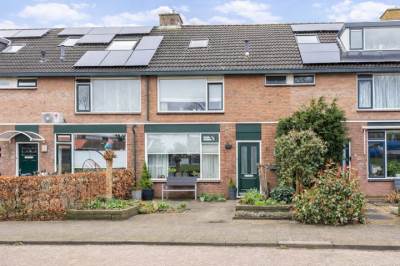 Woning Emmalaan 34 Woubrugge
