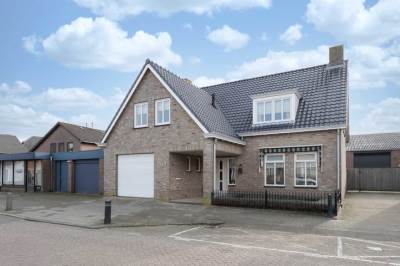 Woning Bovenstraat 7 Hoeven