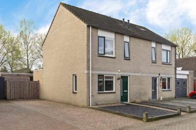 Woning Zwaluwenveld 24 Emmen