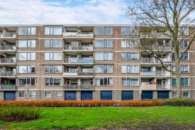 Woning Burgemeester Caan van Necklaan 162 Leidschendam