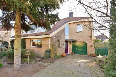 Woning Pastoor Hendrikspark 109 Laren (NH)