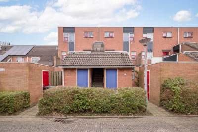 Woning Kosterstuin 154 Zwaag