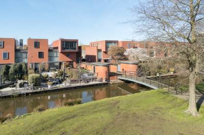 Woning Burg Van Heugtenlaan 67 Nieuwerkerk aan den IJssel