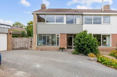 Woning Troelstraweg 11 Zuidhorn