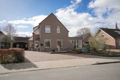 Woning Meester van de Venstraat 12 Maasbommel