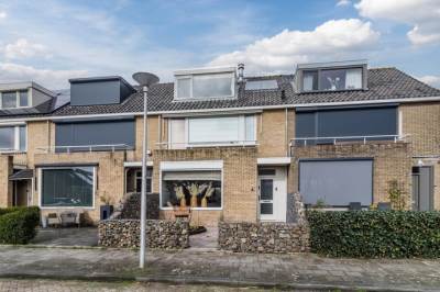 Woning Aert van Nesstraat 4 Hendrik-Ido-Ambacht