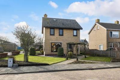 Woning Ljurkstrjitte 14 Stiens