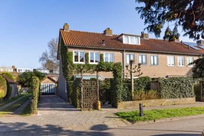 Woning van Tienhovenlaan 17 Naarden