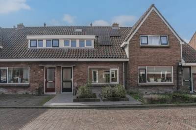 Woning Pastoor Gielenstraat 38 Lutjebroek