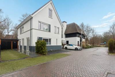 Woning Woudlaar 48 Almere