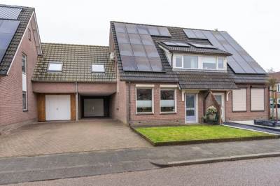Woning De Torenvalk 12 Rossum (GE)