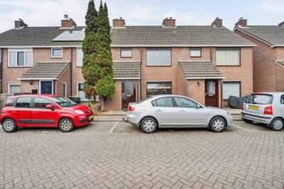 Woning Lepelaar 28 Oud-Beijerland