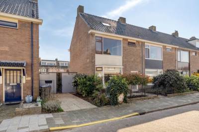 Woning Charlotte de Bourbonstraat 18 Leiderdorp