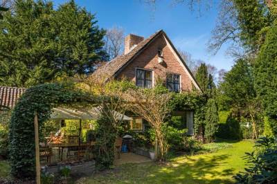 Woning Russenweg 27 Bergen (NH)