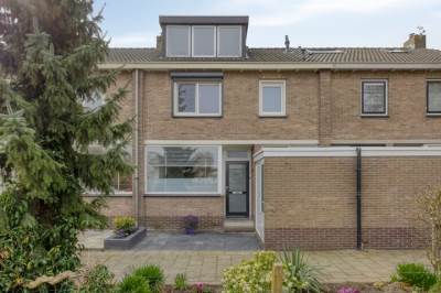 Woning Irenestraat 30 Lekkerkerk