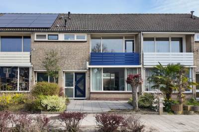 Woning Ds. Sanderslaan 12 Willemstad