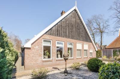 Woning Oosteinde 143 Vriezenveen