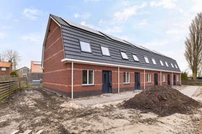 Woning Sinnebuorren 1A Marrum
