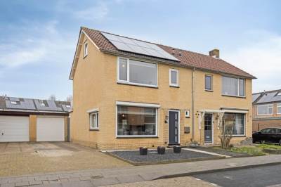 Woning Spaarlingsstraat 9 Kapelle