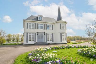 Woning Schuddebeursdijk 2 Hekelingen