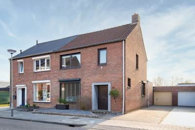 Woning Achter de Hoven 82 Buchten