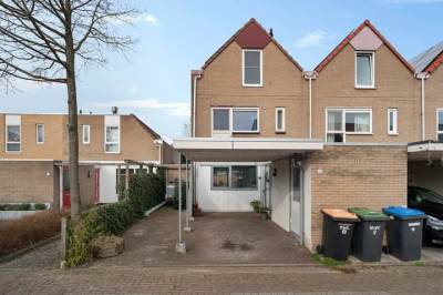 Woning Karveel 5739 Lelystad