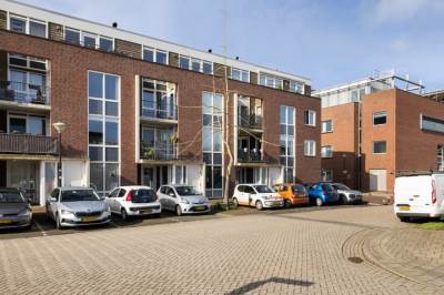 Woning Gebr. Grimmkade 45 Woerden