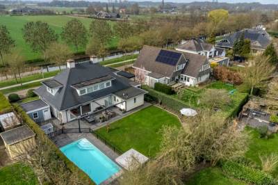 Woning Van Rechterenmarke 17 Zwolle