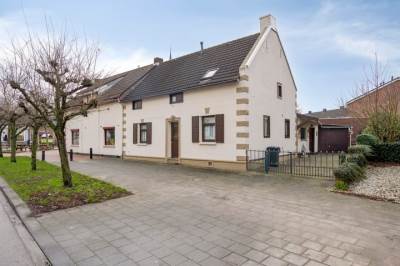 Woning Kerkstraat 8 Born