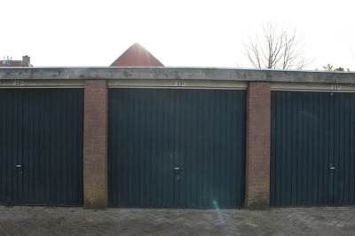Garage Peter van Anrooystraat 23 Assen