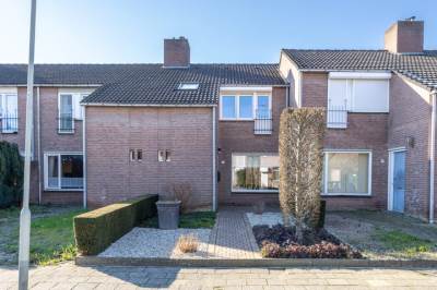 Woning Burg F.A. Cortenplein 10 Nieuwstadt