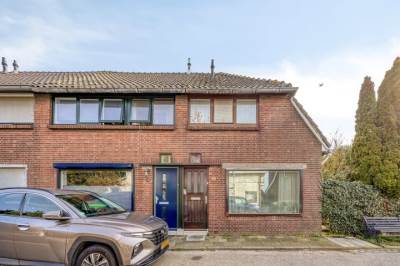 Woning Reijerwaardseweg 40 Barendrecht