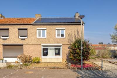 Woning Pastoor Bernegaustraat 2 Munstergeleen