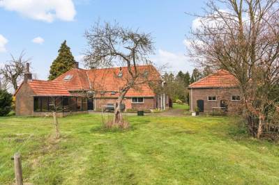 Woning Ehzerallee 22 Almen