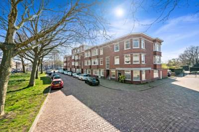 Woning Laan van Eik en Duinen 32 Den Haag