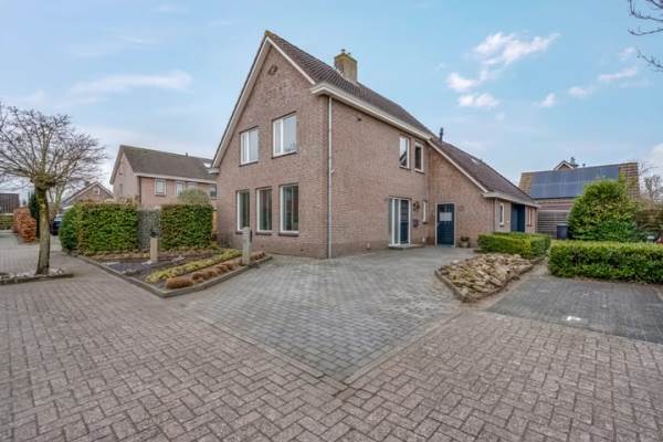 Woning Russchersland 13 Staphorst