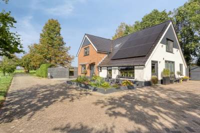 Woning Russendijk 2 Holten