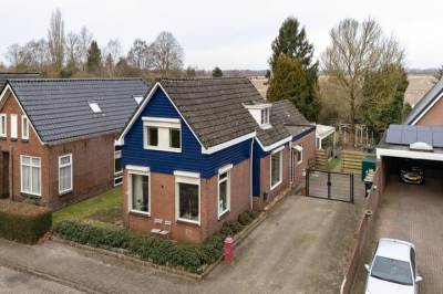 Woning Weerdingerkanaal NZ 64 Nieuw-Weerdinge